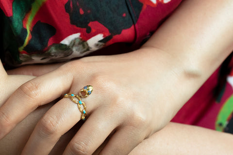 Early Victorian Turquoise and Enamel Padlock Eternity Ring