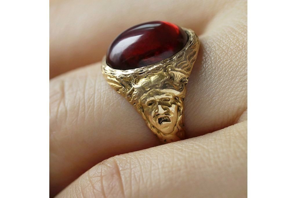 Cabochon sale garnet ring